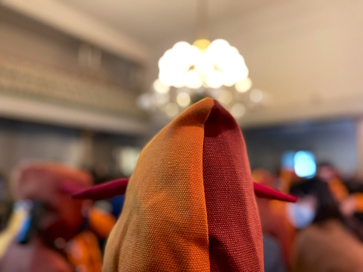 Avui ha estat un dia feliç.

Us anunciem que ben aviat podreu trobar un llibret amb les ponències d’avui i també les penjarem al nostre canal de Youtube.

Visca la comparsa de diables!