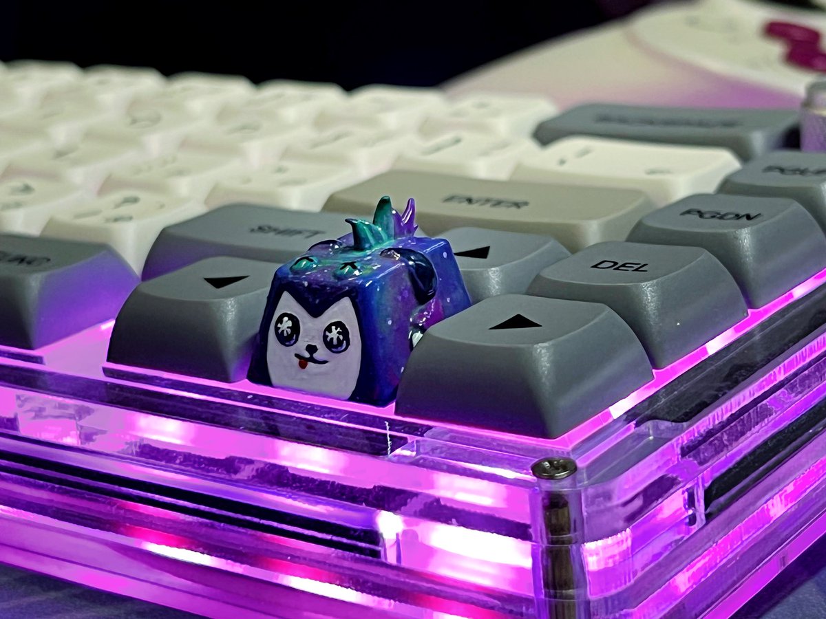 nf_key's tweet photo. NFTs with IRL keycaps? 👀 ft. @JamboMamboLand 🚀

#NFT #NFTs #Airdrop #Solana https://t.co/Ko7WZbaPP6