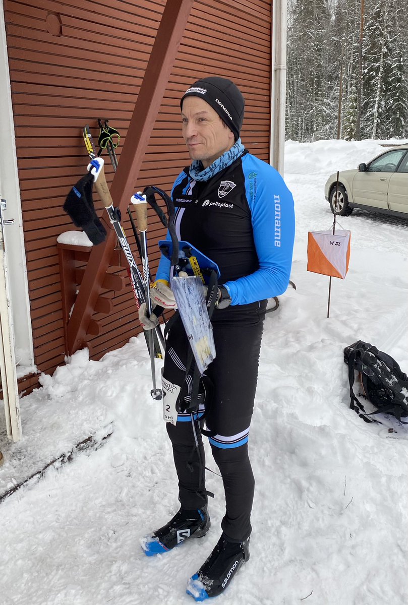 Ponnelle kauden ensimmäinen SM-kulta: Antti ja Pekka hallitsivat hiihtosuunnistuksen H80-sarjan SM-parisprinttiviestiä lähdöstä maaliin. resultfellows.com/2022/valkeakos…