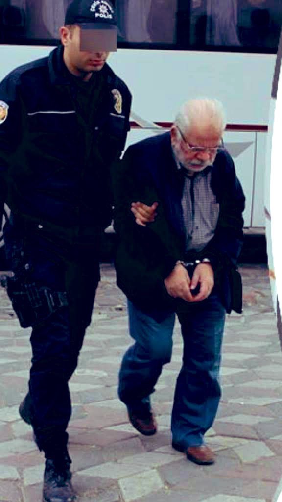 KHKLI_Platformu's tweet photo. 84 yaşındaki Nusret Muğla bugün soğuk bir karantina hücresinde vefat etti..
Allah rahmet eylesin.
Adalet adalet adalet…!!! https://t.co/PK7JHI7nVZ