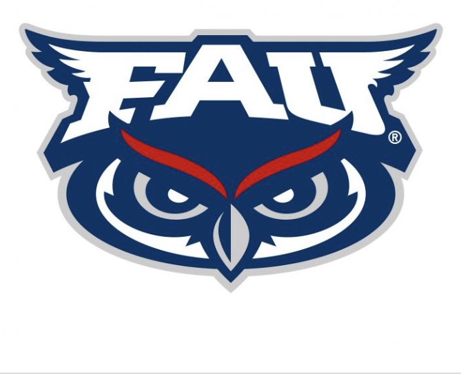 BobWashington0's tweet photo. After a great talk with @coachdavidkelly I’m am blessed to receive a offer from @FloridaAtlantic #GoOwls 
@CoachDgip @_RodIssac @JuniorRosegreen @Rivals https://t.co/PFNrXA2tXg