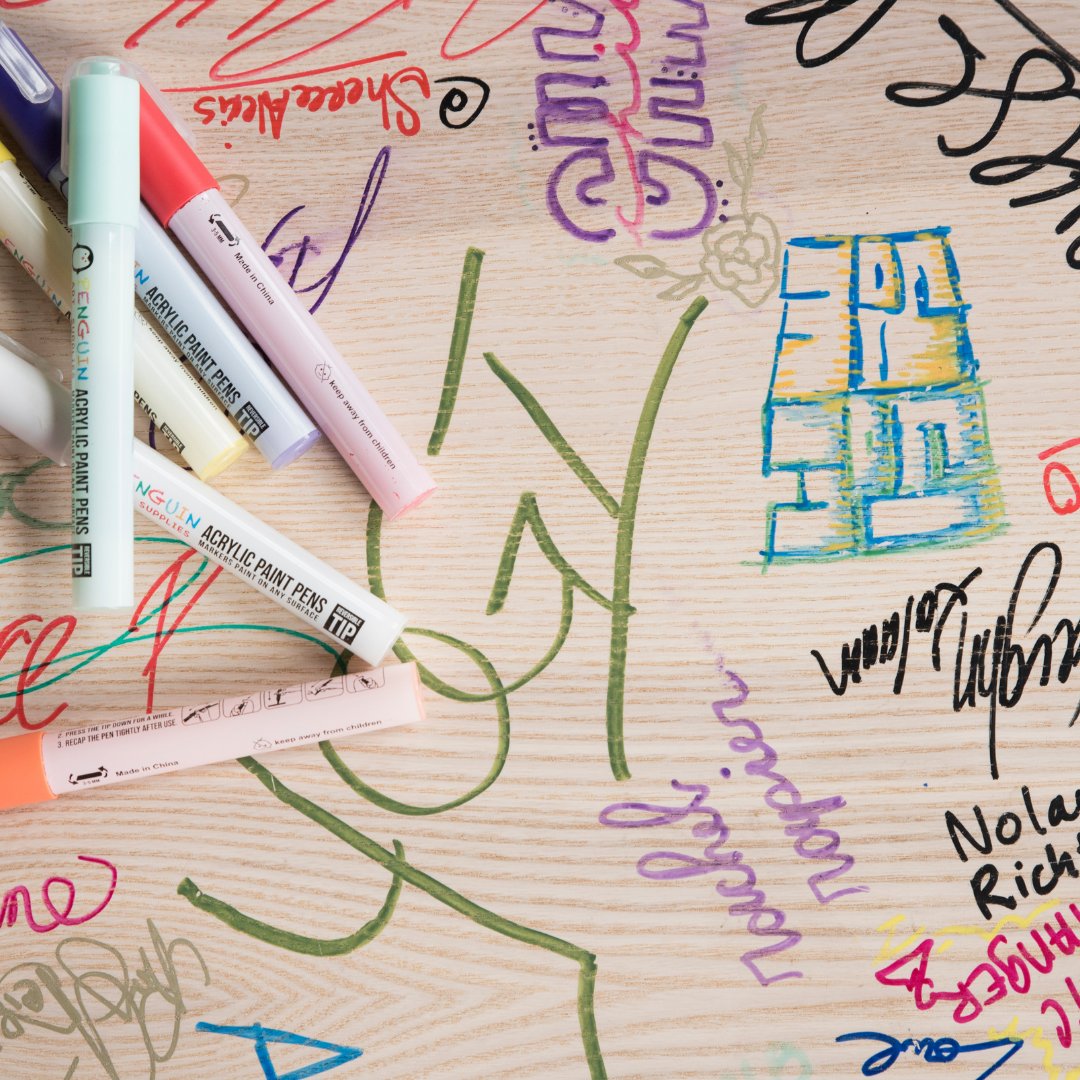 Is your name on ✨the table✨ yet?
It could be. 
We invite you to join our amazing community of fashion creatives!
Click the link in our bio to learn more 😀