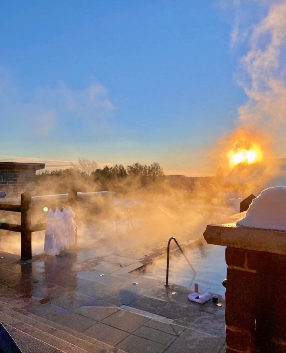 steannesspa's tweet photo. Our hydrotherapy experience takes on a whole new feel in the winter. Enjoy a soak in our temperature controlled pools while the steam dances around you. 

Thank you 📷 @meganharper04 for sharing a wonderful image of your recent Ste. Anne’s Stay! We hope to see you again soon! https://t.co/xi7RdNJLUC