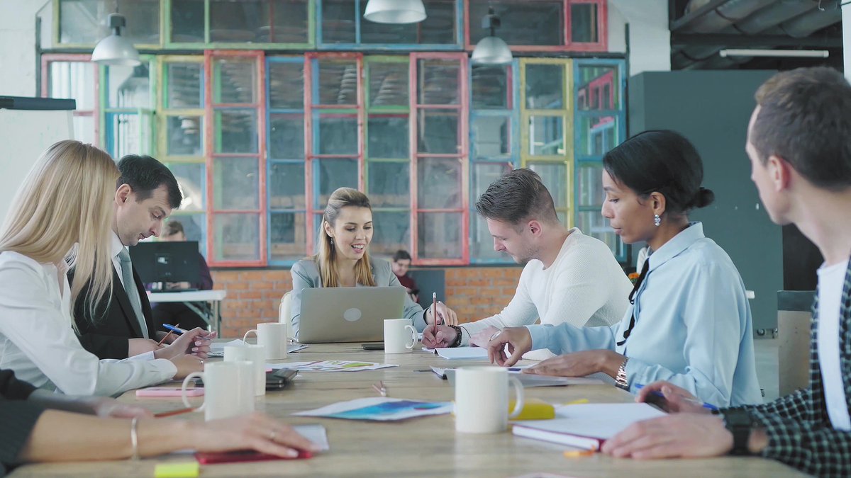 RT if you agree: A  successful team of motivated, hardworking individuals who take pride in their work and surpass their customers’ expectations will help their company stand out. ow.ly/Pi4t50HKBux #pmot via <a href="/scottwambler/">Scott W. Ambler</a>  <a href="/AuthorityMgzine/">Authority Magazine</a>