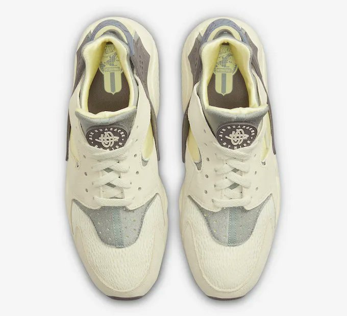 thedropdate's tweet photo. The NIKE AIR HUARACHE NH COCONUT MILK continues the legacy of one of the most significant footwear designs of the past three decades...

More info: https://t.co/QCbntCpIUT https://t.co/V0UKeH1m8C