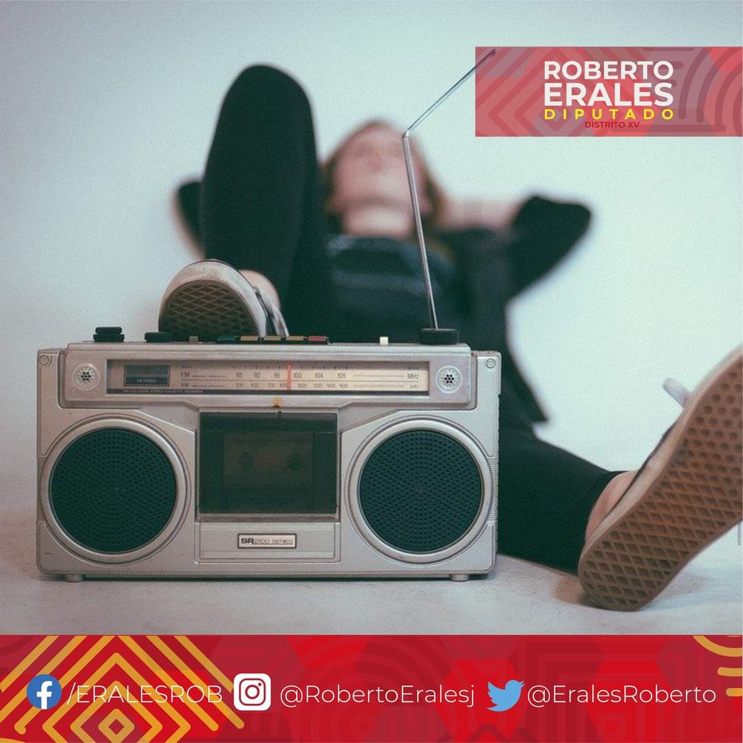 Día Mundial de la Radio 📻 

¡Muchas felicidades a todas y todos quienes lo hacen posible! 🤗🙏