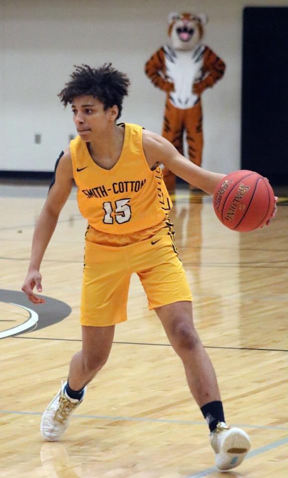 SCtigersHoops's tweet image. SC 43
Booneville 55

The boys played with Heart on Friday