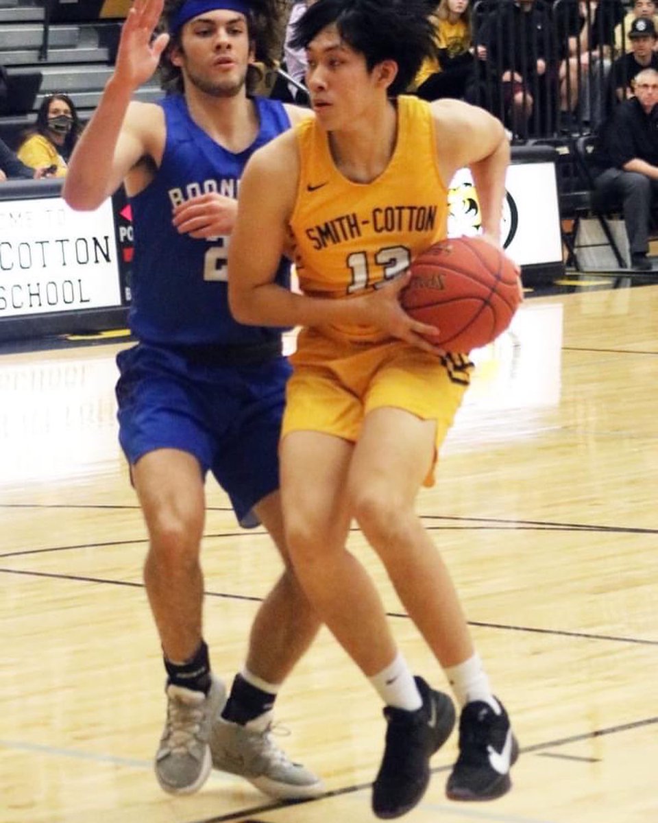 SCtigersHoops's tweet image. SC 43
Booneville 55

The boys played with Heart on Friday