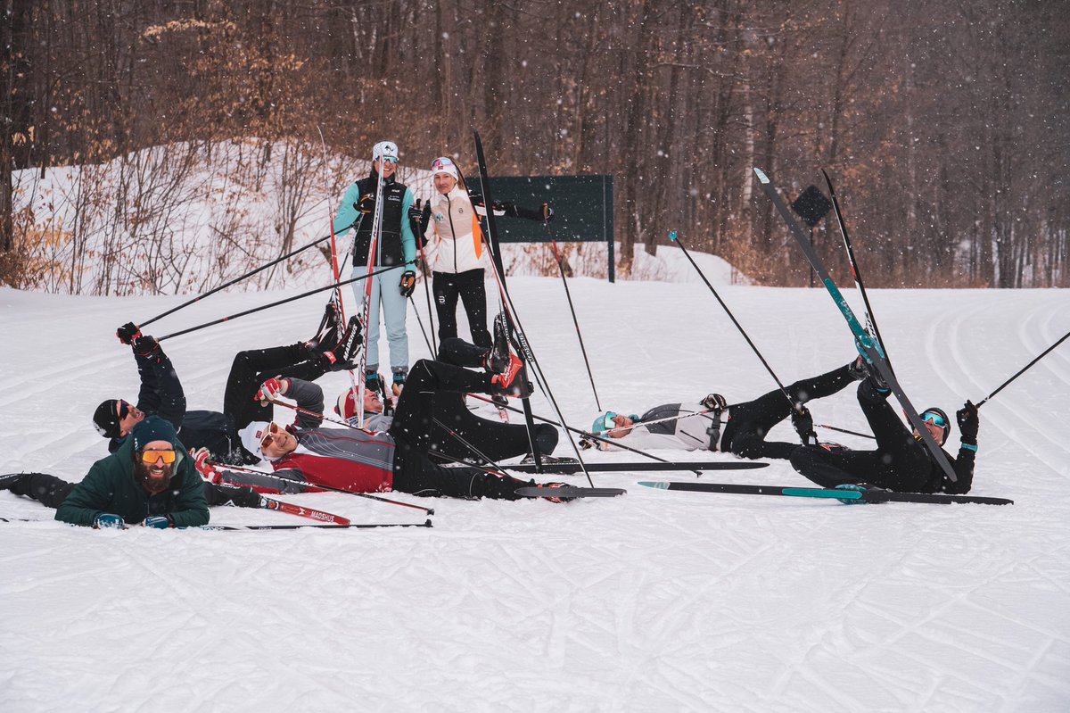 JamieBlades's tweet photo. Tried that sake ski thing. What fun! @NCC_GatPark https://t.co/NL7KvoI9Mi