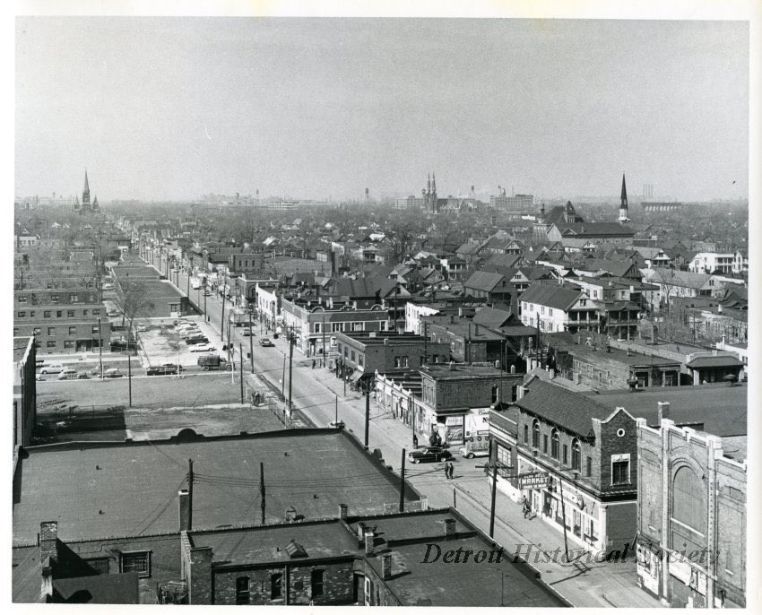 aztecwaterman's tweet photo. #CCAHS honors #BlackHistory past, present, and future ✌🏾 #Detroit #HastingsStreet #BrewsterProjects #BlackBottom
PhotoCredit: Detroit Historical Society https://t.co/57mcuMKST1