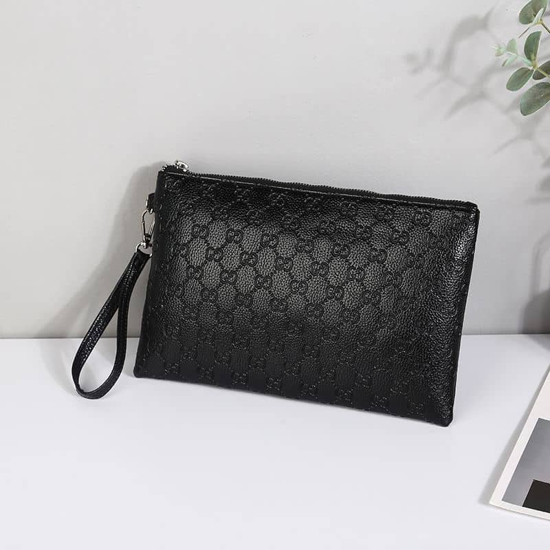 RitybidV's tweet photo. Contact for your bag both ladies and gents https://t.co/9D9DyATtts