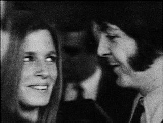 mccartneyist's tweet photo. paul mccartney &amp; linda eastman (13 feb 1969) https://t.co/nBkepIzGz7