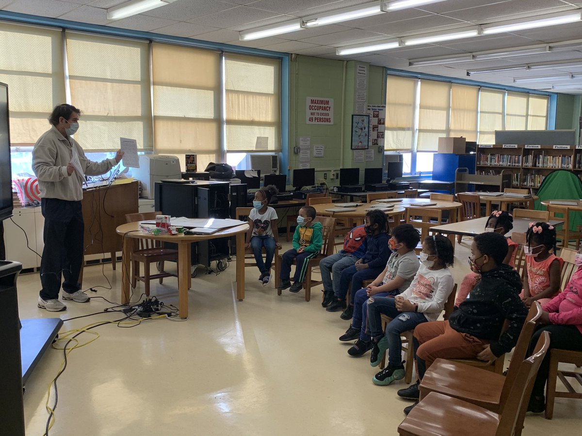 mariaAmeyer03's tweet image. First day of our @YonkersSchools Saturday Enrichment Learning Academy ~Literacy Through STEAM”~ was a complete success!  Readers, authors, mathematicians, scientists, engineers are all on board as we go #fullSTEAMahead for 10 sessions!! @SuptQuezada #YPSunstoppable