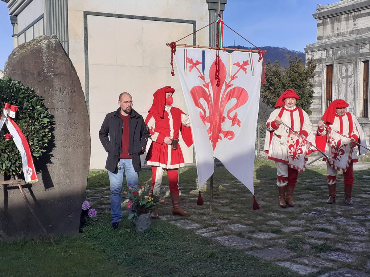 Oggi a #Firenze, per #AlessandroSinigaglia e #MarioFabiani. #13febbraio, #storia, #memoria, #antifascismo, #futuro