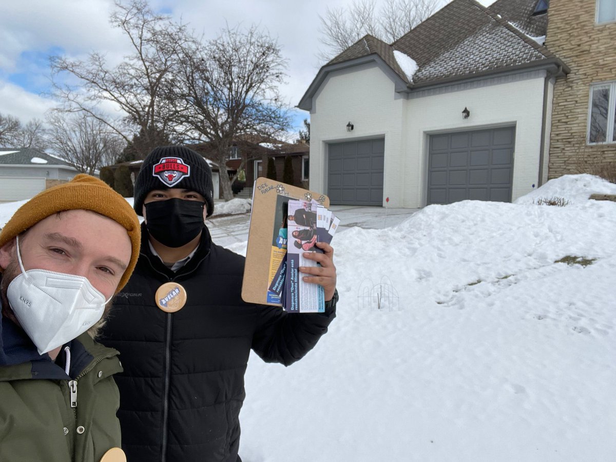 deeforIL85's tweet photo. Super bowl Sunday means an early shift to get Dee and Sonni on the ballot! #Deefor85 #SonniforJudge https://t.co/Uv8M5NBssv