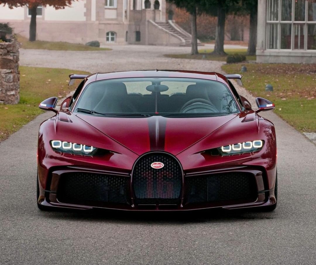 Flawless Spec on X: "Bugatti Chiron Pur Sport in Ruby Red with Red carbon  accents over Black leather https://t.co/h46yAKyDMz" / X
