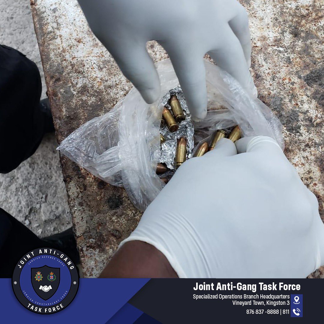 JamaicaConstab's tweet photo. The Joint Anti-Gang Task Force (JAGTF) conducted a targeted operation in Homestead, St Catherine on Sun Feb 13, 2022.
During the operation thirteen 9mm rounds were found.
Our joint effort continues as we seek to create a safer Jamaica.
#JointAntiGangTaskForce https://t.co/gdPSfpbJlT