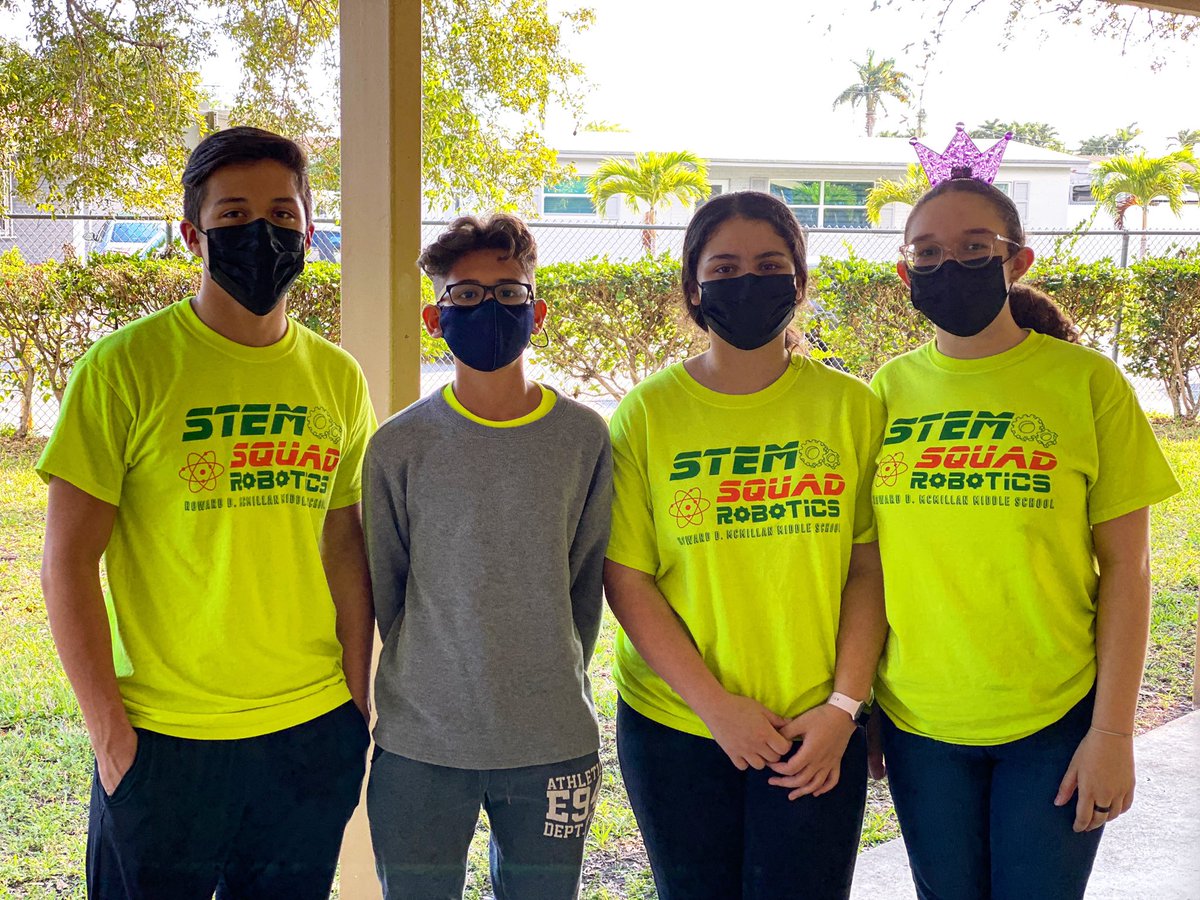 STEMSquadHDMM's tweet image. So we got off to a later start this year rebuilding after a year off. We just qualified our 5th team for States the last two weekends. Congratulations 6441D! They improved from 39 Skill points last weekend to 85 skill points this weekend. Amazing! #STEMis @HDMcMillan @AdamsonHDMM