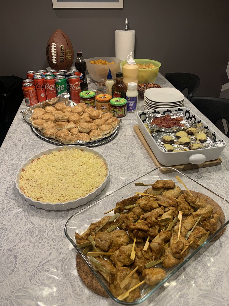 #tiujardarnir #NFLisland veislan er hafin..🏈😋👌