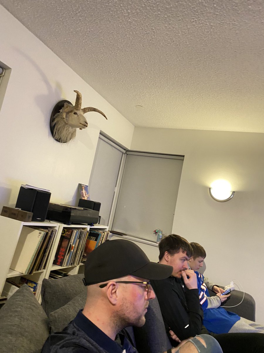 Next level <a href="/RamsNFL/">Los Angeles Rams</a> skreyting hérna! #nflisland