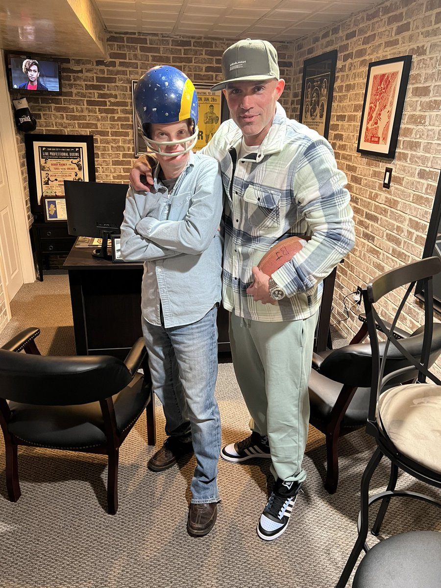 Medicated Pete tweet media
