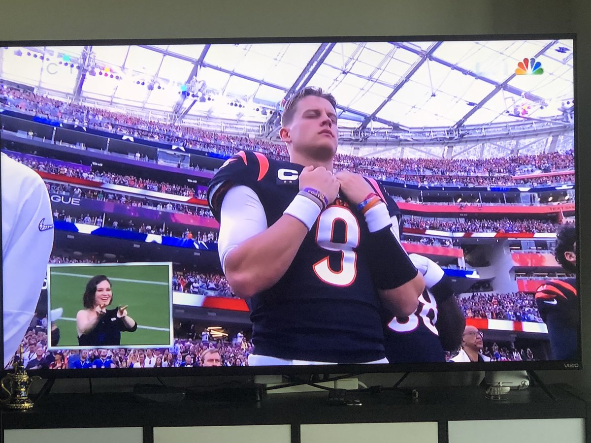 EntangledFilm's tweet photo. So proud of @EntangledFilm very own @sandy21mae shining at #SuperBowl opening ceremonies 💙💙💙 yassssss Sandra Mae! 🏈 https://t.co/EWg53fPSAm