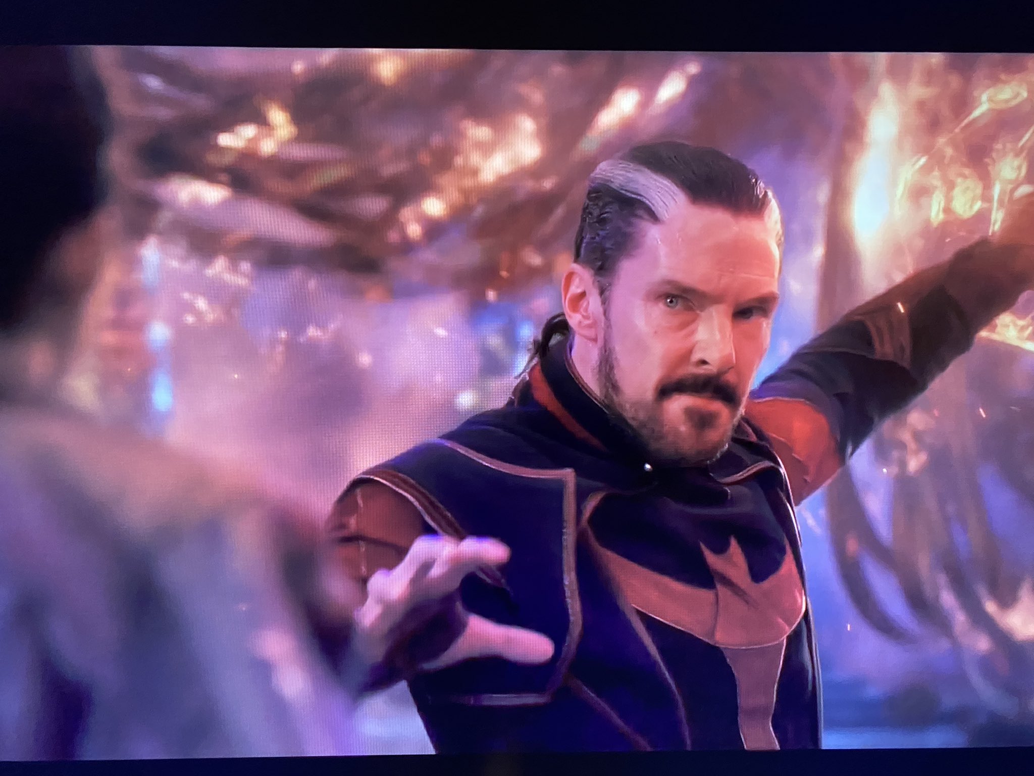 Erik Davis on Twitter: "These #DoctorStrange shots are in the TV spot but  not the full trailer #MultiverseOfMadness https://t.co/A2KB0qWdze" / Twitter