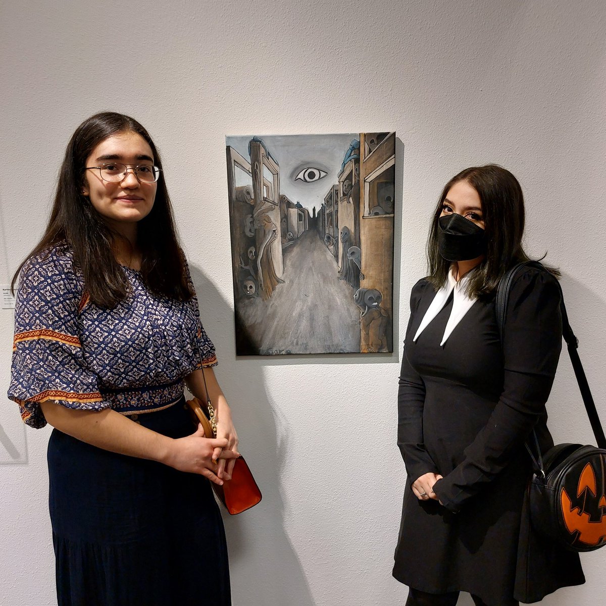 Yesterday at EPMA supporting my student having her painting showcased there. I'm extremely proud of her and the work she put into the painting. <a href="/SISD_FineArts/">SISD Fine Arts</a>
<a href="/Eastlake_HS/">Gilbert R . Martinez</a> 
#TeamSISD #Finearts
#epma