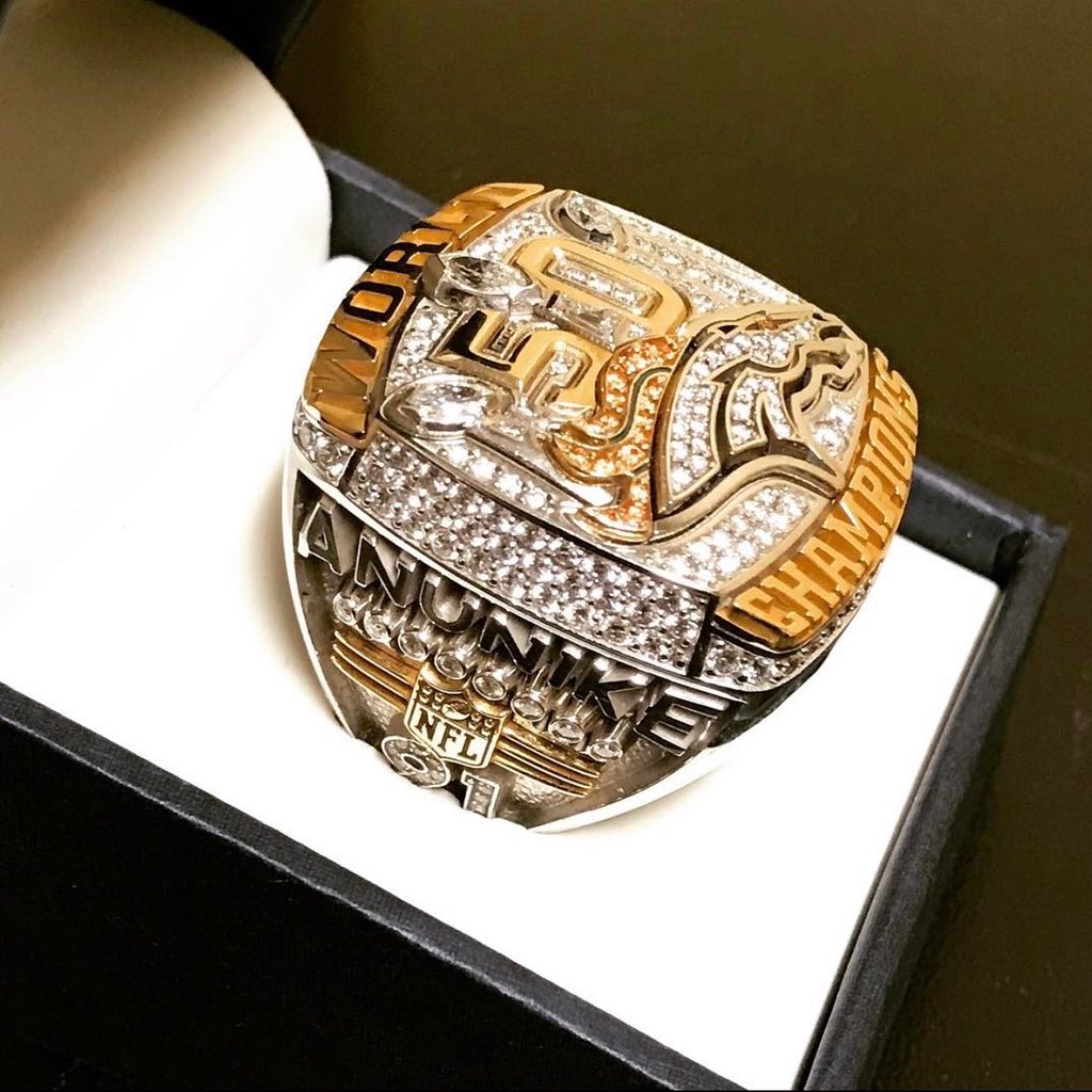 Super Bowl Sunday ‼️💯💍 Unforgettable time with my brothers. Blessing beyond belief! 🙏🏾 #SB #BroncosCountry 

Who ya got??