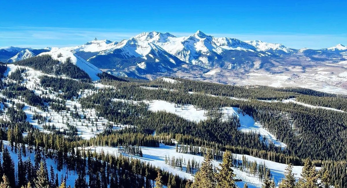 Colorado's tweet image. We love our mountains! Show us your favorite Colorado views. 🗻 

📸: acanavan_photo
