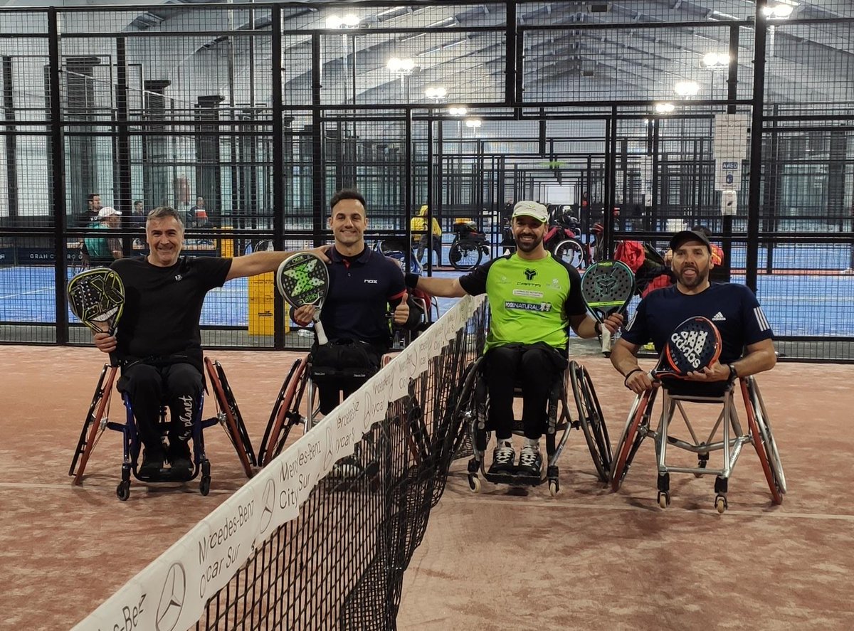 María Lanzón tweet media