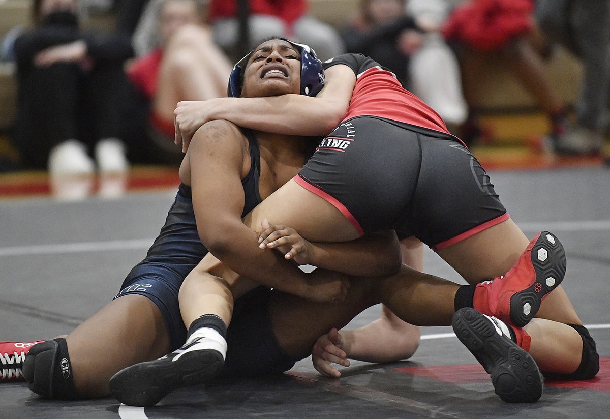 CP_AdamM's tweet image. Gallery: Check out some of the action from the #NJSIAA 2022 South Region Girls Wrestling Tournament at Kingsway HS @TheMatPack @McGurkSports @delseaathletics @Dragons_AD -&amp;gt; bit.ly/3LzuPaH