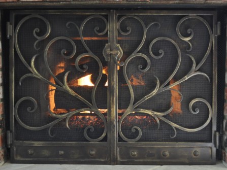 ADGLighting's tweet image. Did you know we also custom design architectural ornamentation? From fire screens to stairways, we work on all types of projects in various materials, colors, and styles! Learn more by tapping on the link in profile. ow.ly/j9oa50HRTOQ

#madeintheusa #fireplace #firescreen