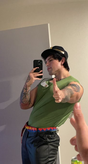 Jotaro Kujo https://t.co/IRpkxWCcJH