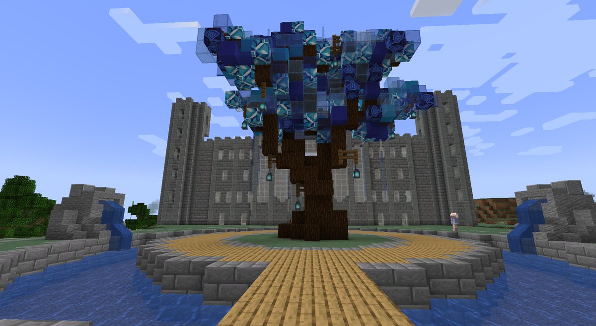 TreeForest_'s tweet photo. my first ever tree build! https://t.co/KYOGqAz8Tb