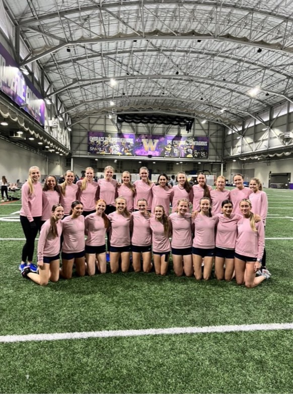 rach_run32's tweet photo. Celebrating valentines weekend by doing what I love: racing with these amazing women! 💕 Grateful for @smartystreets for supporting us as we compete! #smartyathlete
https://t.co/DSx9A78L63 https://t.co/cygEhKDual