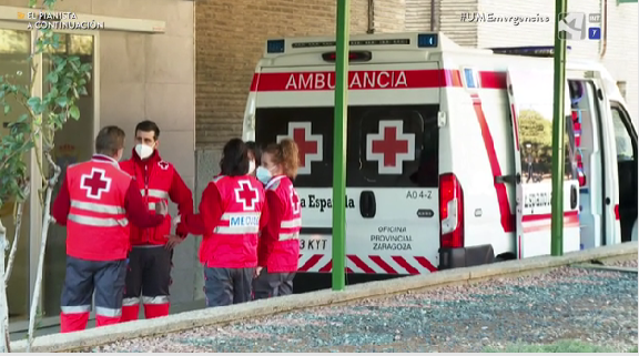CruzRojaZgz's tweet photo. El #voluntariado de #socorros y #Emergencias siempre dándolo todo. 

GRACIAS @unidadmovil_atv @aragontv por difundir la labor de @CRE_Emergencias en #Zaragoza. Somos una pequeña parte de un gran movimiento humanitario de atención a las personas.

#112Aragon #112day2022 https://t.co/uOYBnFmpAW