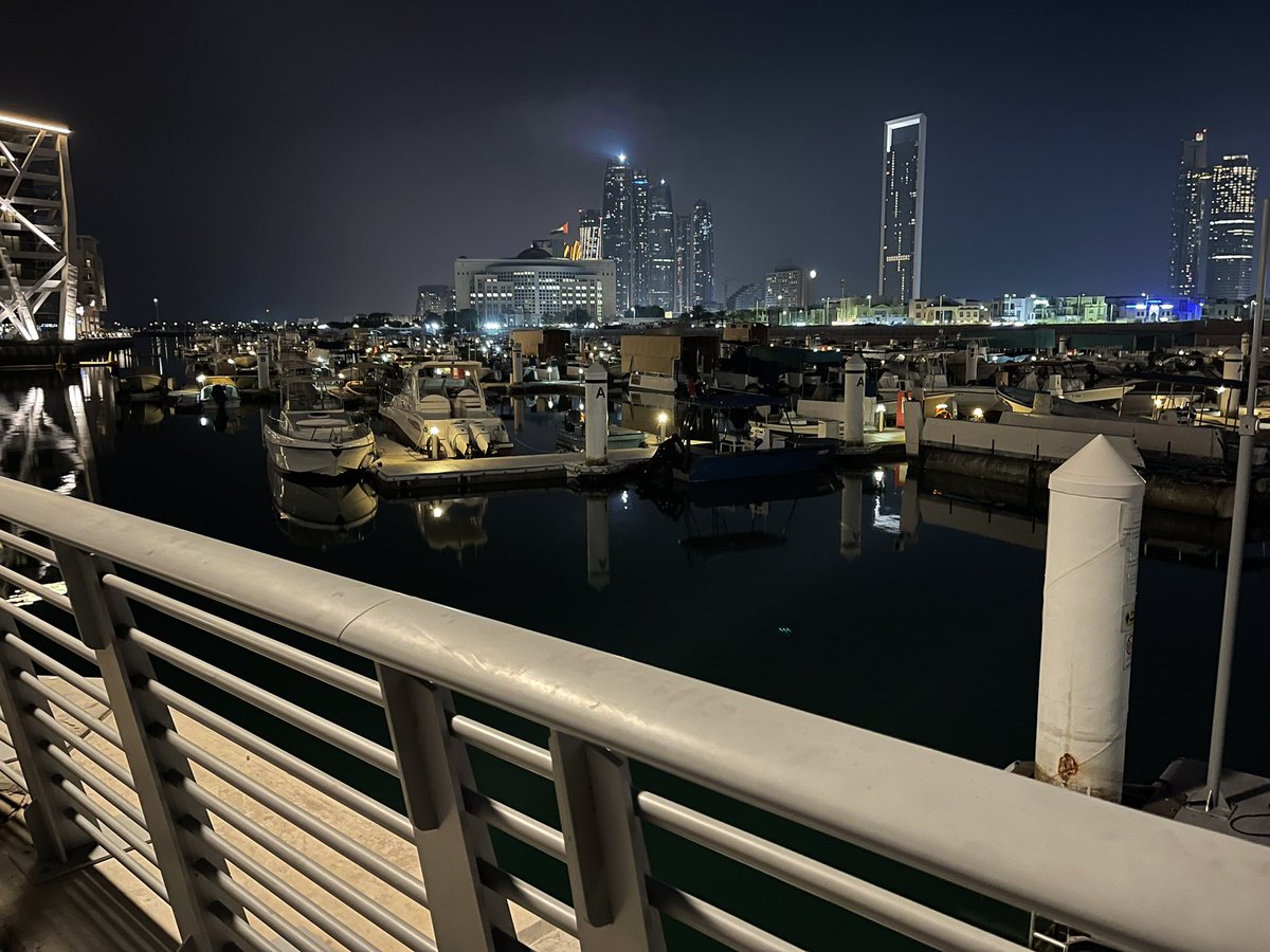 katherinetbs's tweet photo. In #AbuDhabi for a week. https://t.co/GVCuLa0ESI