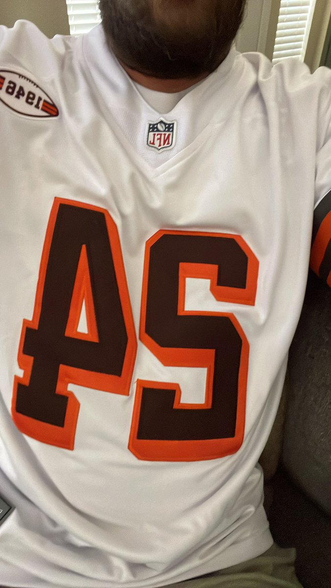 ebriz12's tweet photo. @GmailKuck And still rocking the Chubb for Super Bowl #oneoftheseyears https://t.co/tNMLtiBnpJ
