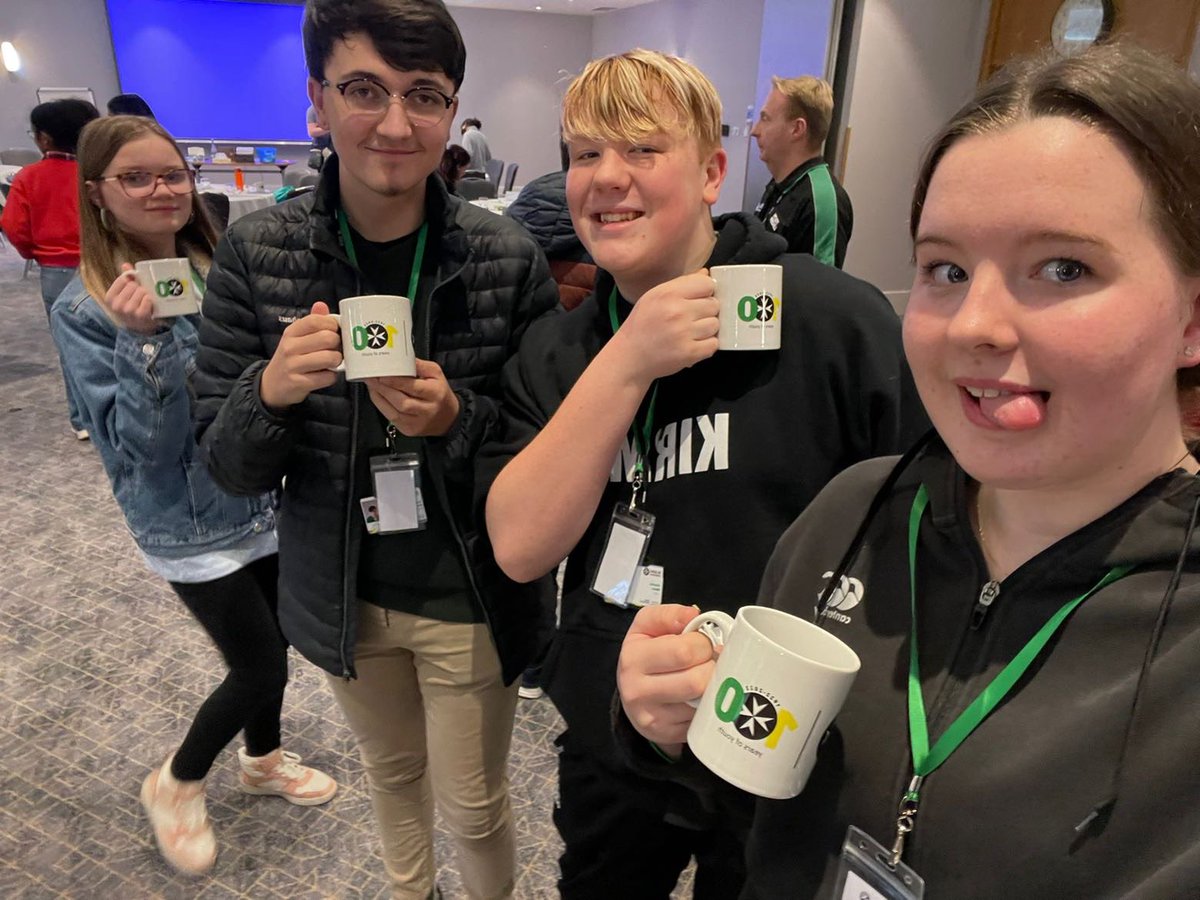 #askMe about my weekend of St. John cadet reporters experience

#CadetReporters <a href="/stjohnambulance/">St John Ambulance England</a>