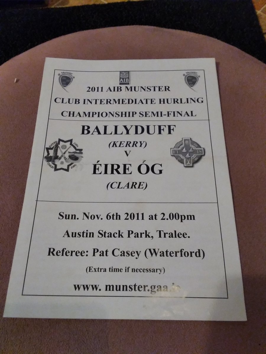 seamusmcquaid's tweet photo. Programme from 2011 A I B Munster club Intermediate hurling semi-final Ballyduff (Kerry) v Eire og (Clare) #allthingsgaacollection CLG @CLGEireOgInis @BallyduffGAA1 @Kerry_Official @MunsterGAA #intermediatehurling https://t.co/M37Nascnle