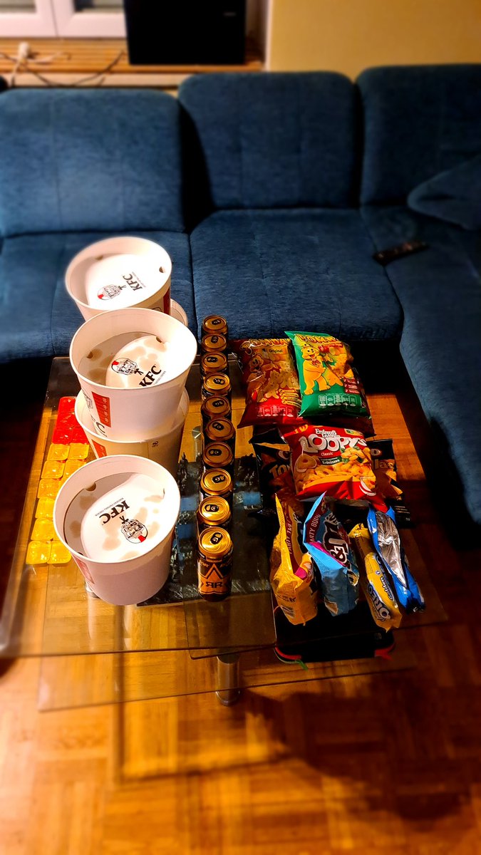 Fichtenfreund's tweet photo. Munition ist geladen und entsichert😋 #ranNFL #goBengals #SuperBowl https://t.co/LO2lqK1lCg