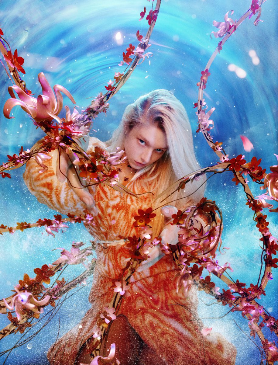 fromiscale's tweet photo. hunter schafer for paper magazine (by bryan huynh, june 2019)

god i love her https://t.co/4oU5F1XOax