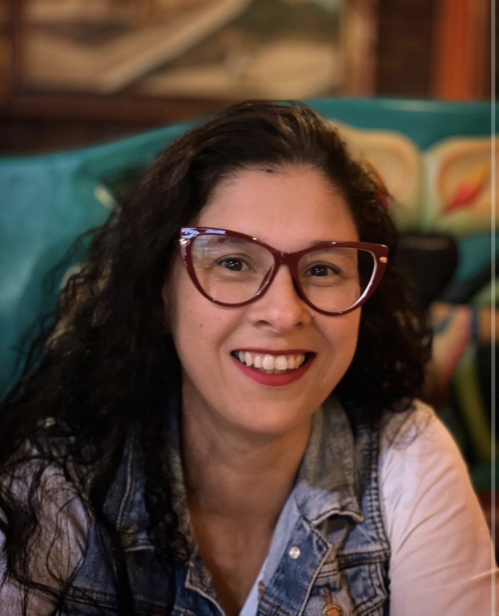 Ana Maria López J 🐝🍯🏵 tweet media