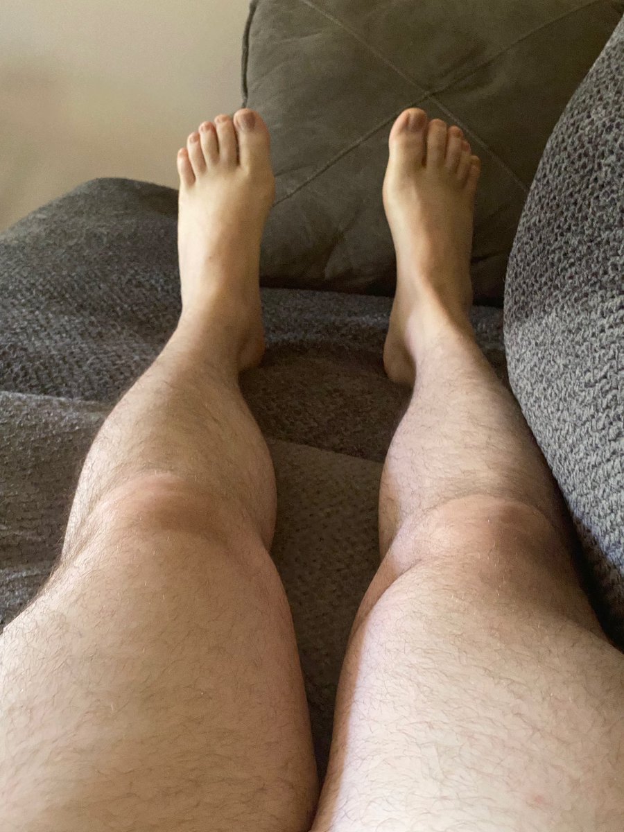testosteroneflo's tweet photo. Legs and feet are a little sore what sub wants to take care of them for me?

#findom #mensfeet #feetworshi̇p https://t.co/V0lvzAxnYU
