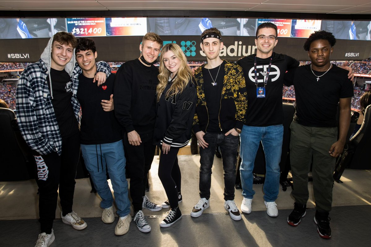 NickEh30's tweet photo. Fortnite Squad at Super Bowl LVI https://t.co/rTpz2fJWkC