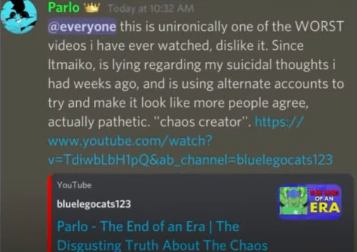 BlessedMediaRBX's tweet photo. YouTuber @GamingParlo, He is raiding smaller Roblox YouTube channels for talking bad about him. He is now being exposed by YouTuber @jadynwastaken on his Live Stream. These are leaked Discord messages.

#RobloxDrama  #RobloxNews #ParloDrama https://t.co/a6W7YiqvZ3