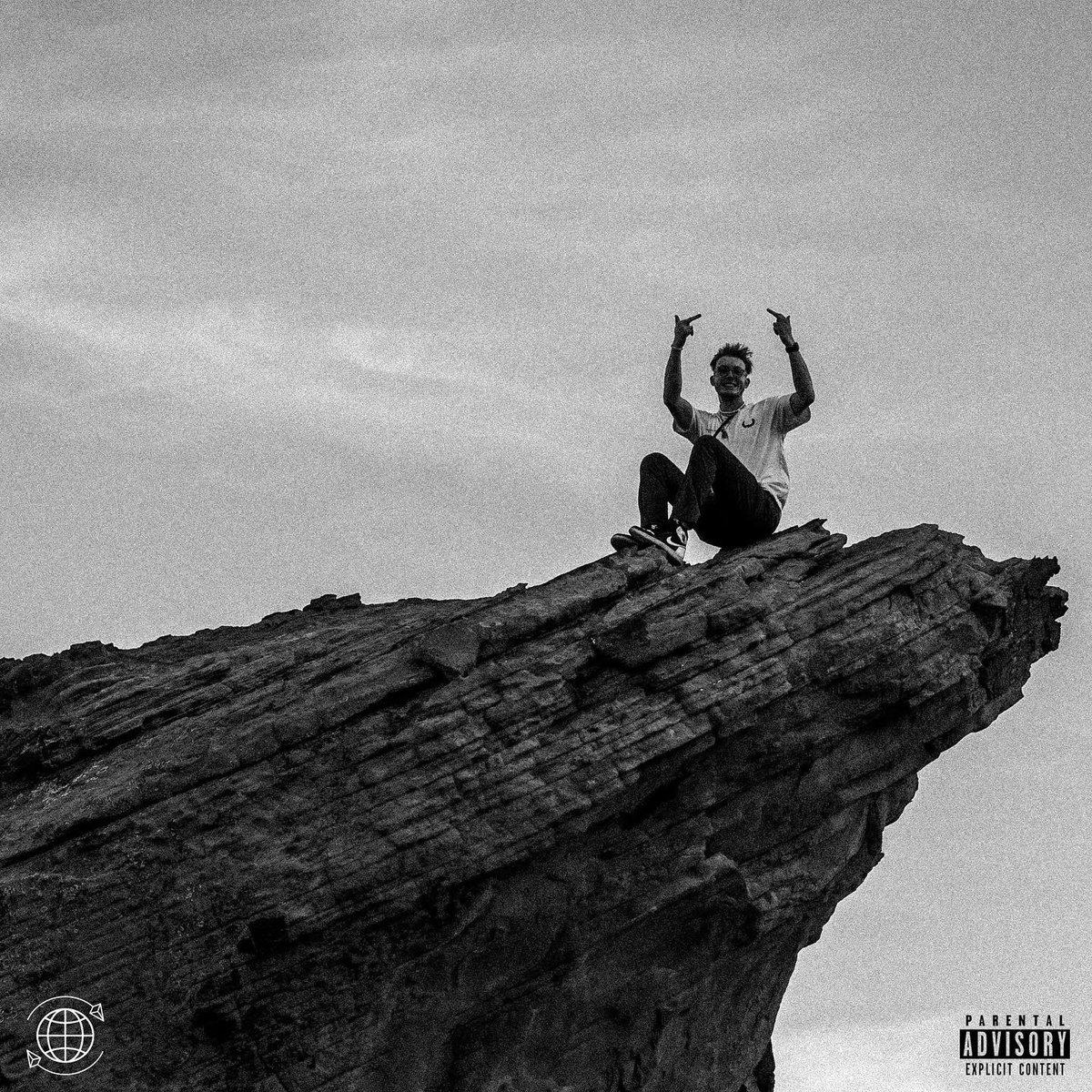 sammywy's tweet photo. THE MORE THINGS CHANGE🏜
FRIDAY
2/18 https://t.co/BpV2vbSyz5