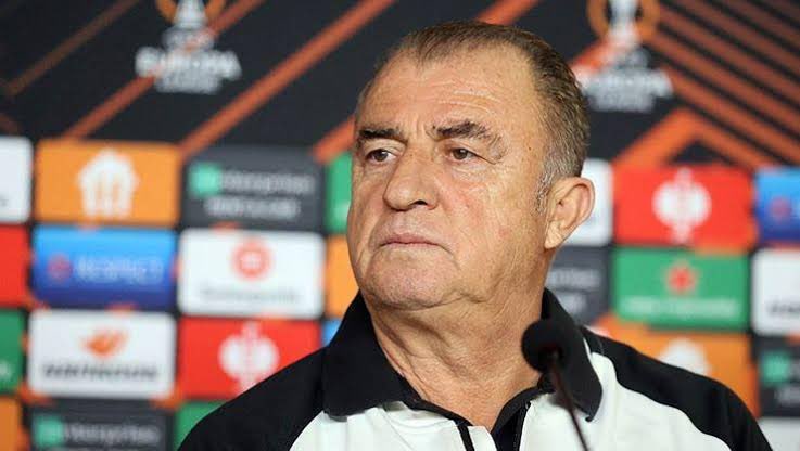 Oguz_Altay's tweet photo. Domenec Torrent'in "O kişi" diye bahsettiği kişi İmparator Fatih Terim'dir ve camiamızın yaşayan büyük efsanesine bu itham kabul edilemez ! 

#varodasıtv100 https://t.co/kLRQASUgTG