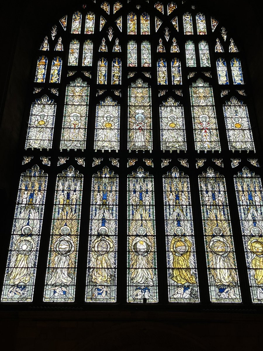 prestonmissc's tweet photo. Anyone been to #Southwell, Notts?
Would recommend a visit if not!
Stunning Minster famous for 13th Century stone carved โLeaves of Southwellโ, beautiful stained glass and story. Breakfasts @SouthwMinster #Refectory pretty good too #bonus #weekend #history https://t.co/FvyOZCtLqG